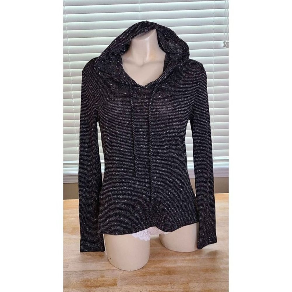 Size Small Love21 Hooded Top with Bottom Zippers on Each Side
